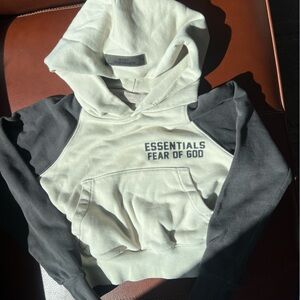 Fear Of God “ESSENTIALS” kids hoodie